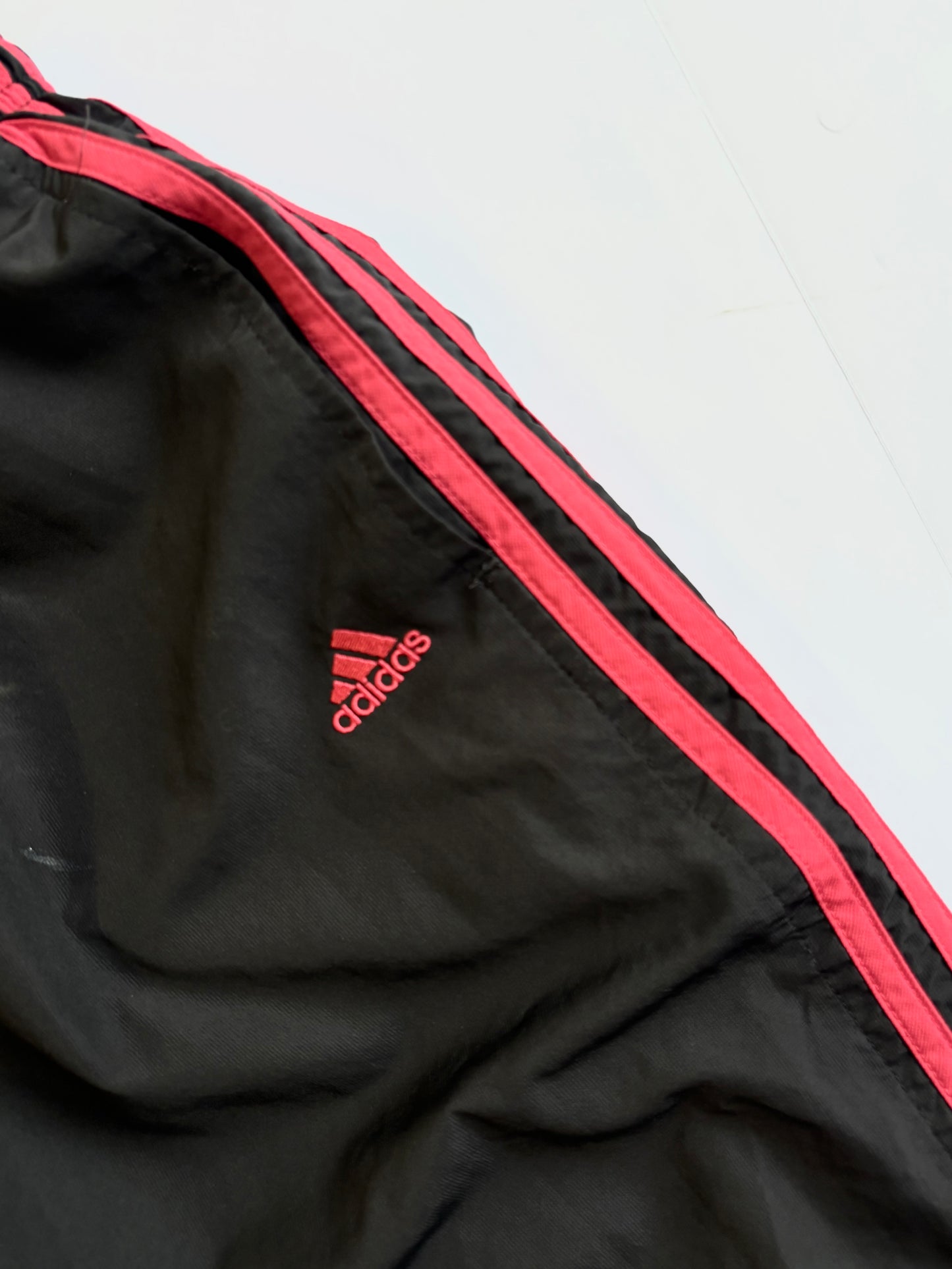 Vintage 00’s Adidas Track Pants (L)