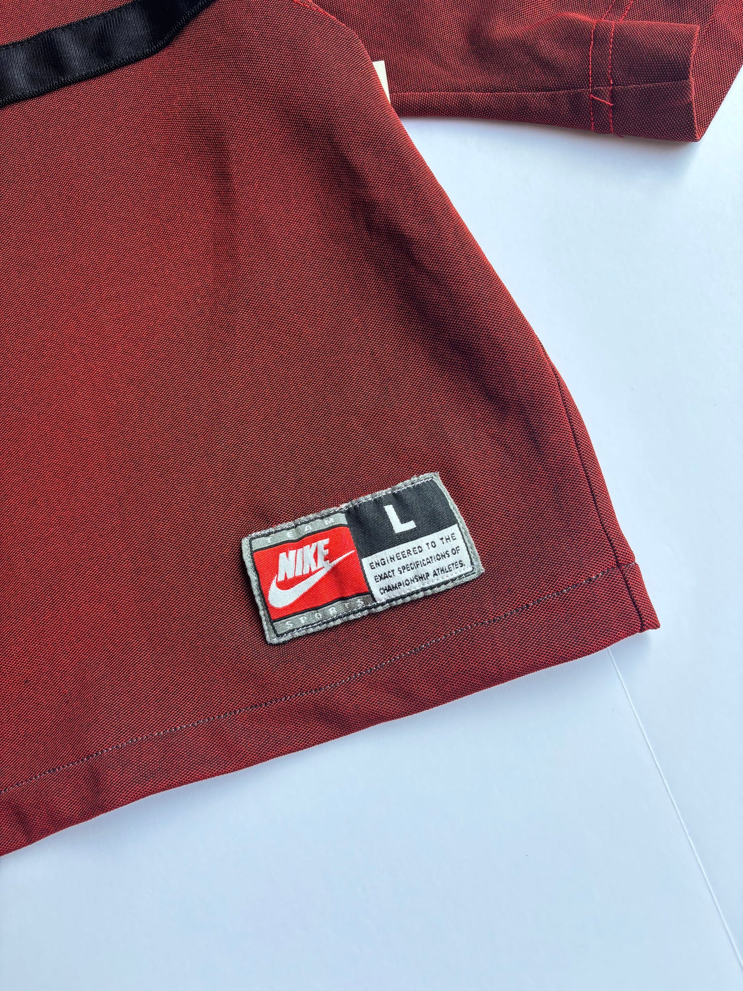 Reworked Vintage Nike Cropped Jersey (L)