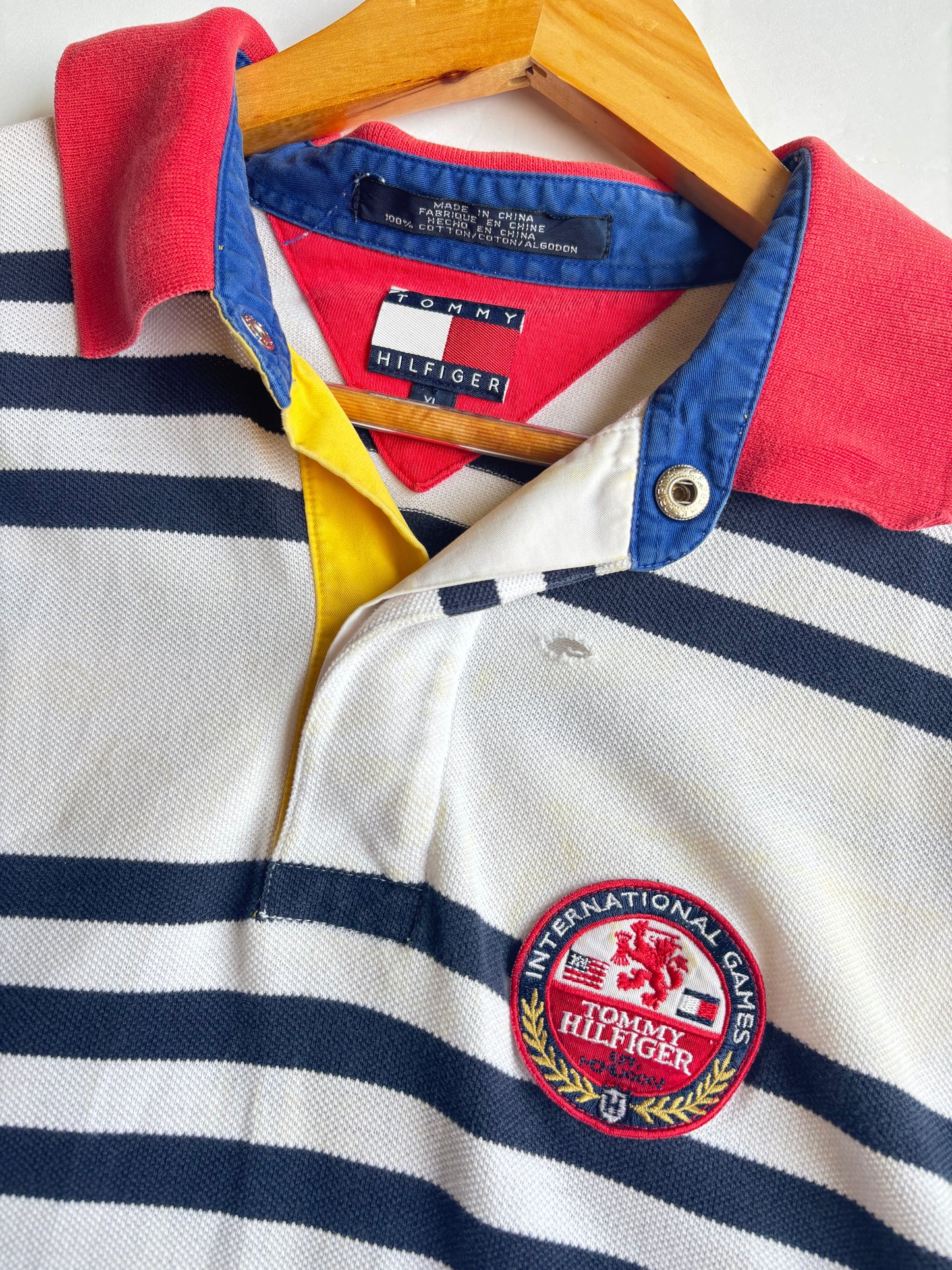 Vintage Tommy Hilfiger Tee (XL)