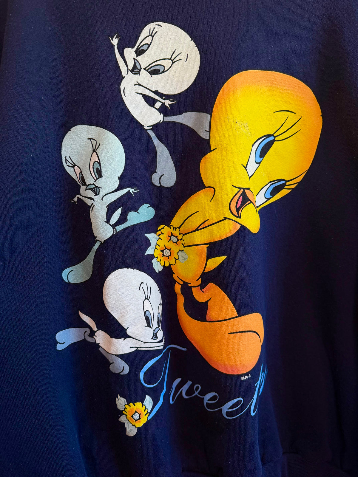 Vintage 90’s Tweety Bird Graphic Crewneck (L)