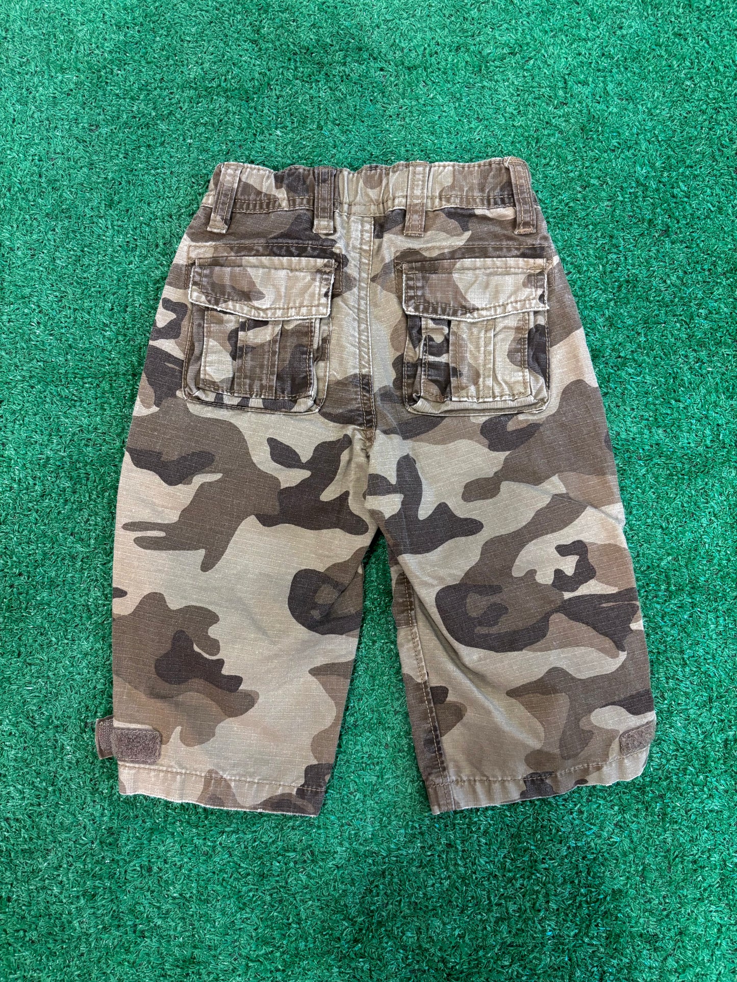 Kids Vintage GAP Camo Cargos (12-18MO)