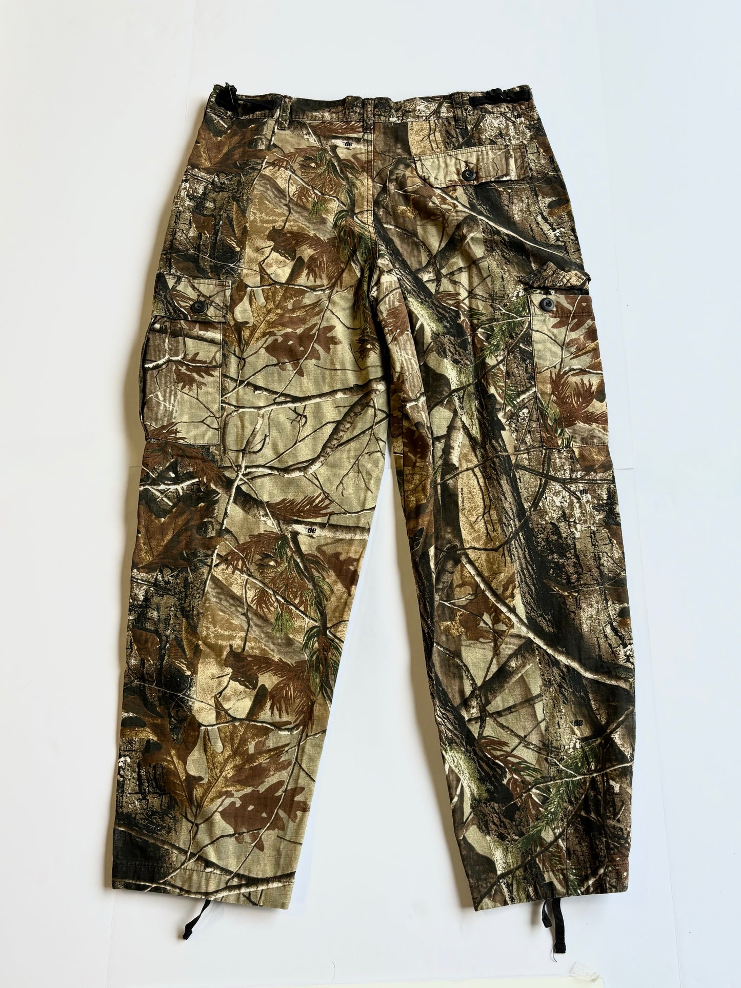 Vintage Redhead Camo Cargos (36”x30”)