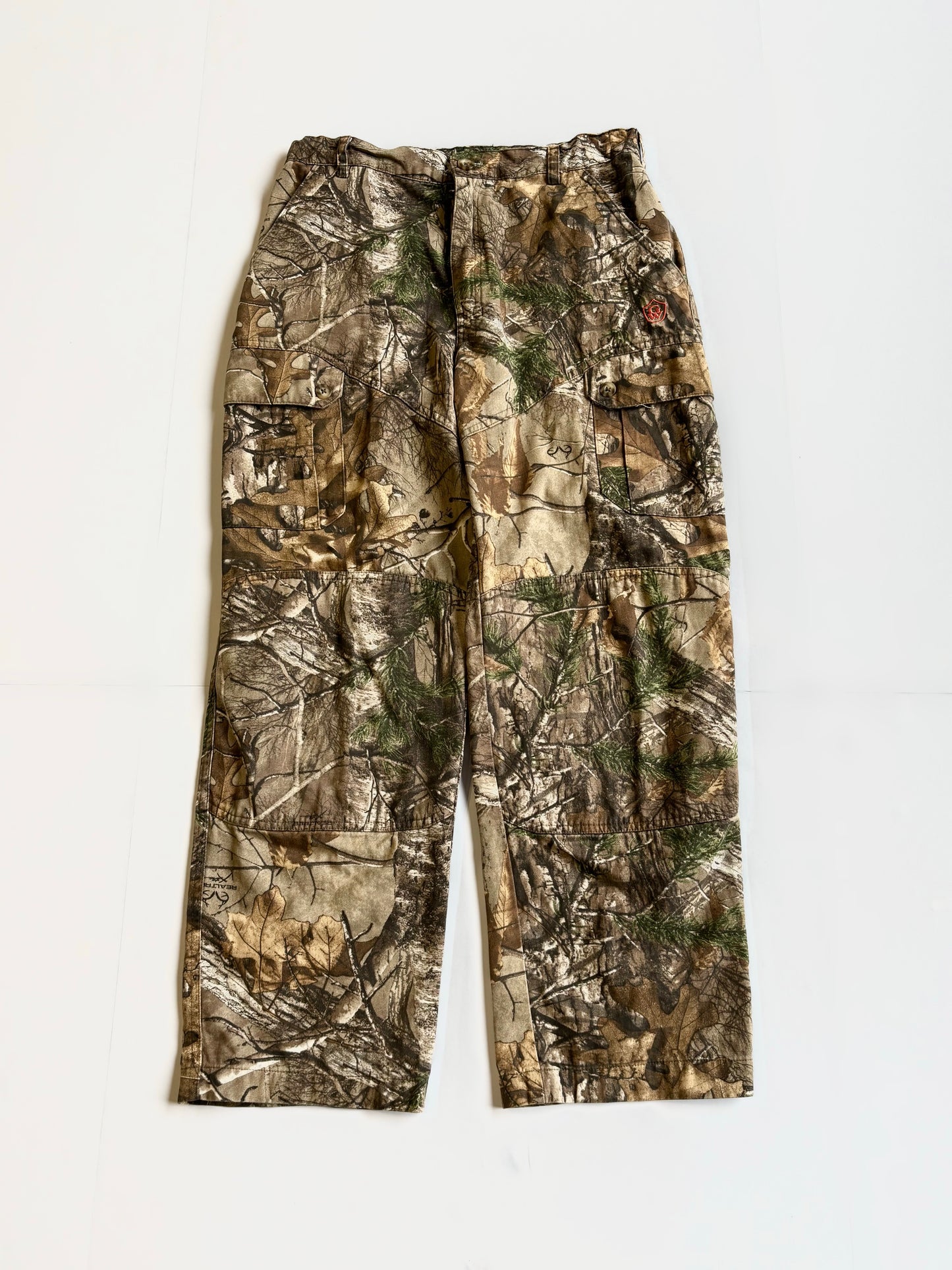 Vintage Camo Cargo Pants (27”x30”)