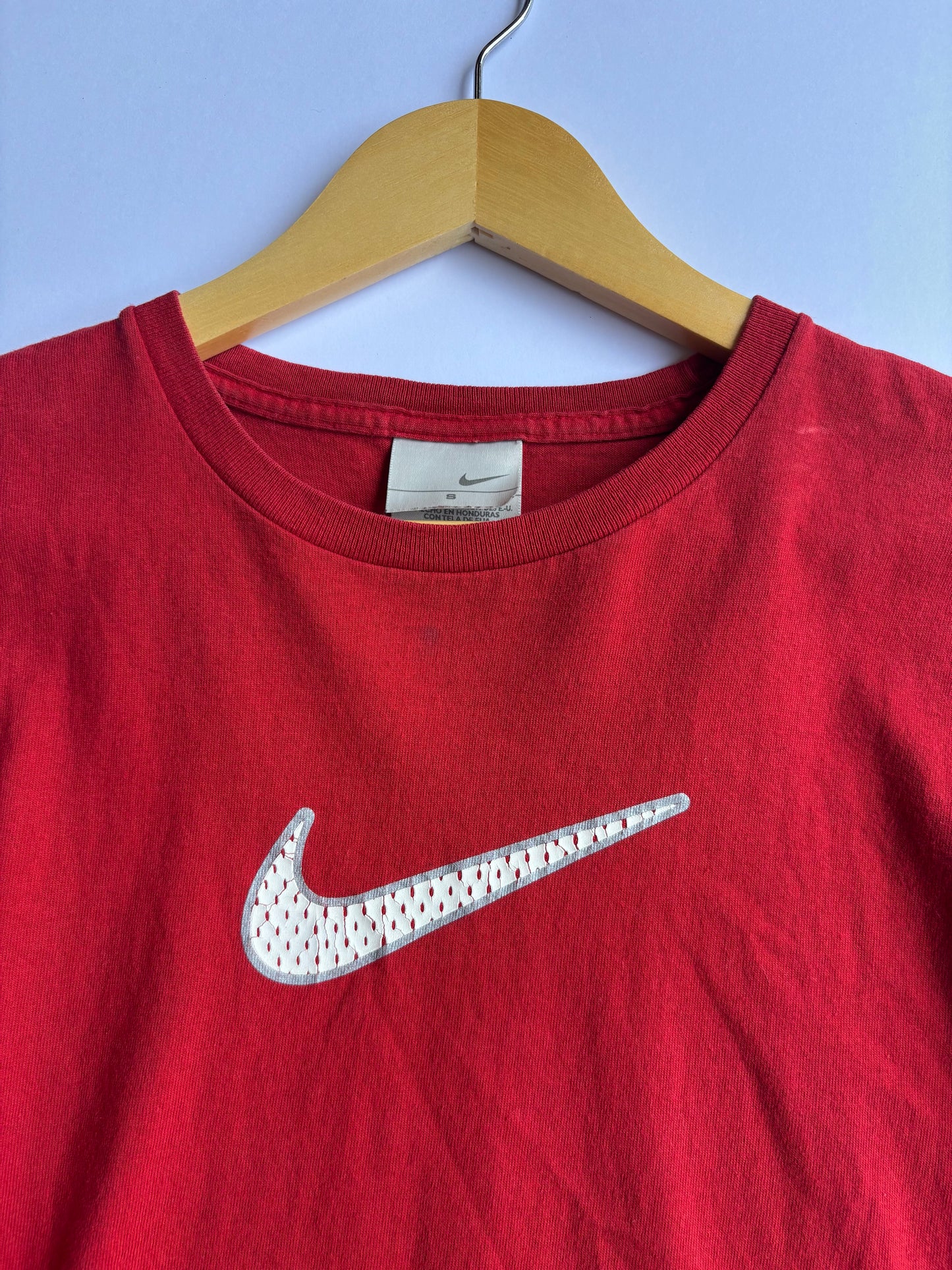 Women’s Vintage Nike Baby Tee (S)