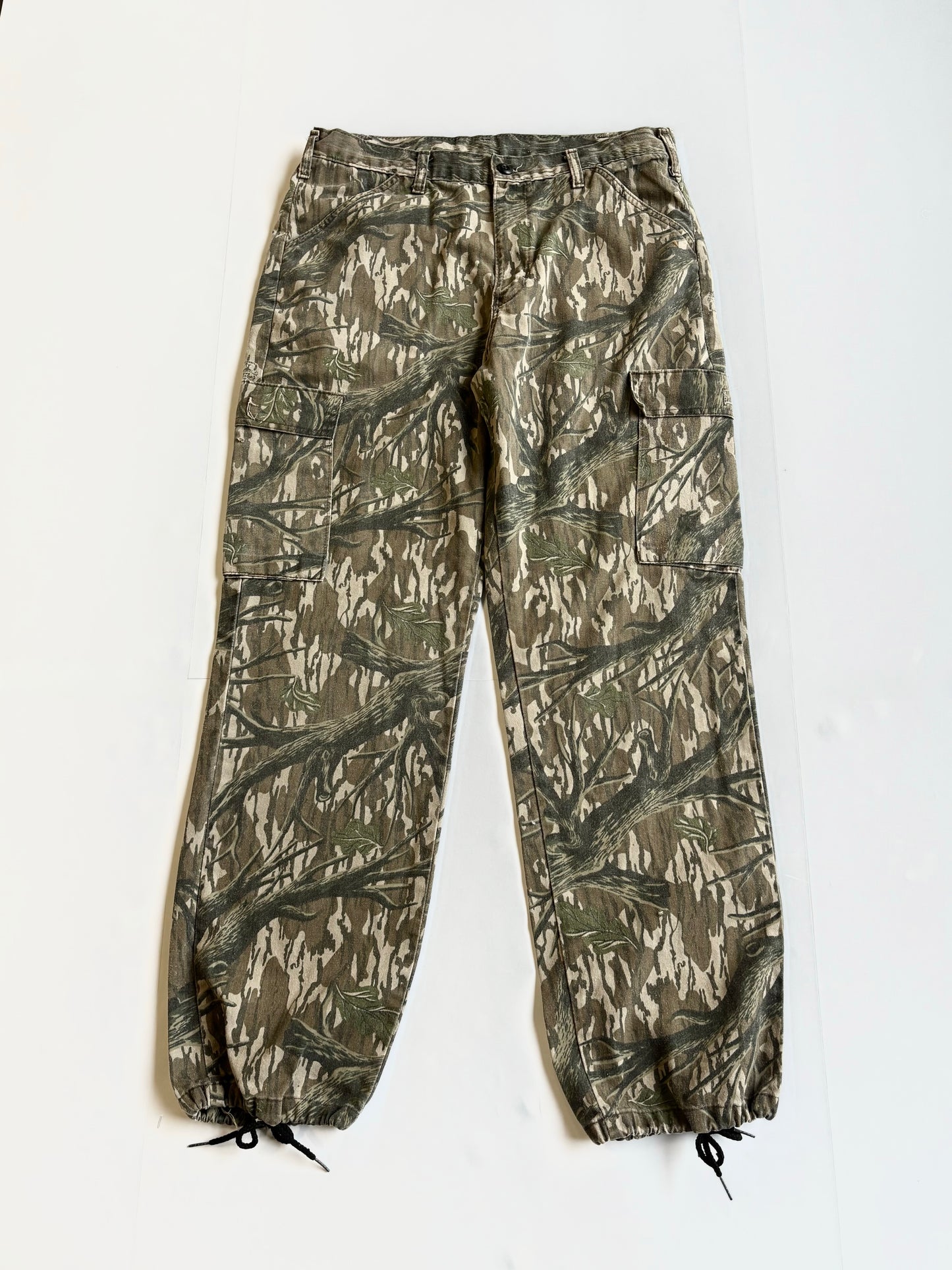 Vintage Camo Cargo Pants (32”x32”)