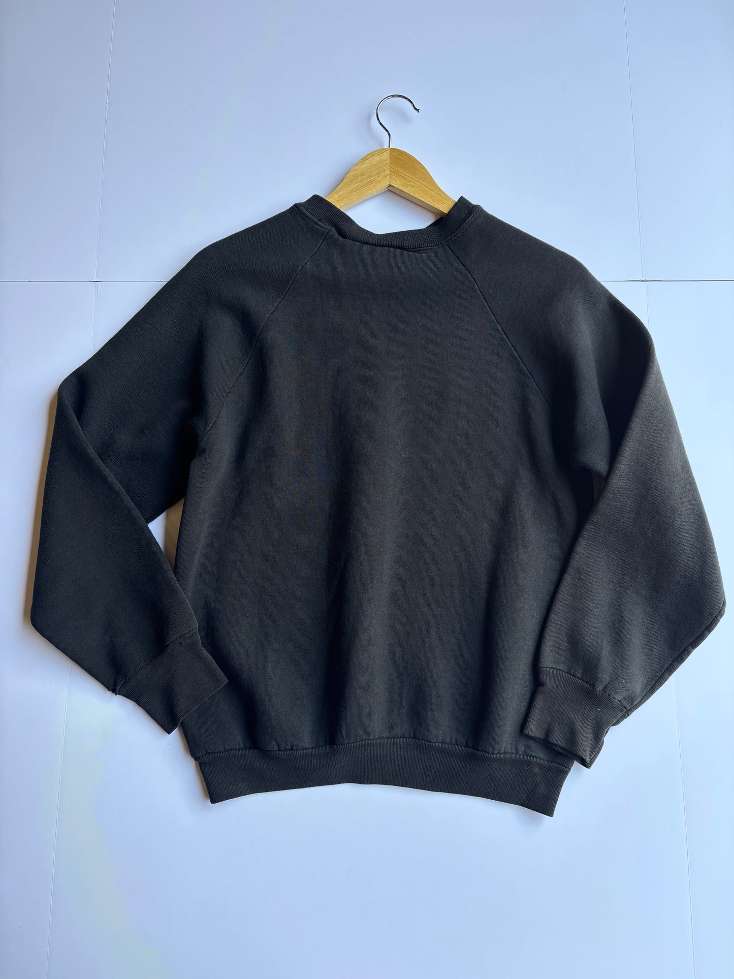 Vintage 90’s Italia Crewneck (M)