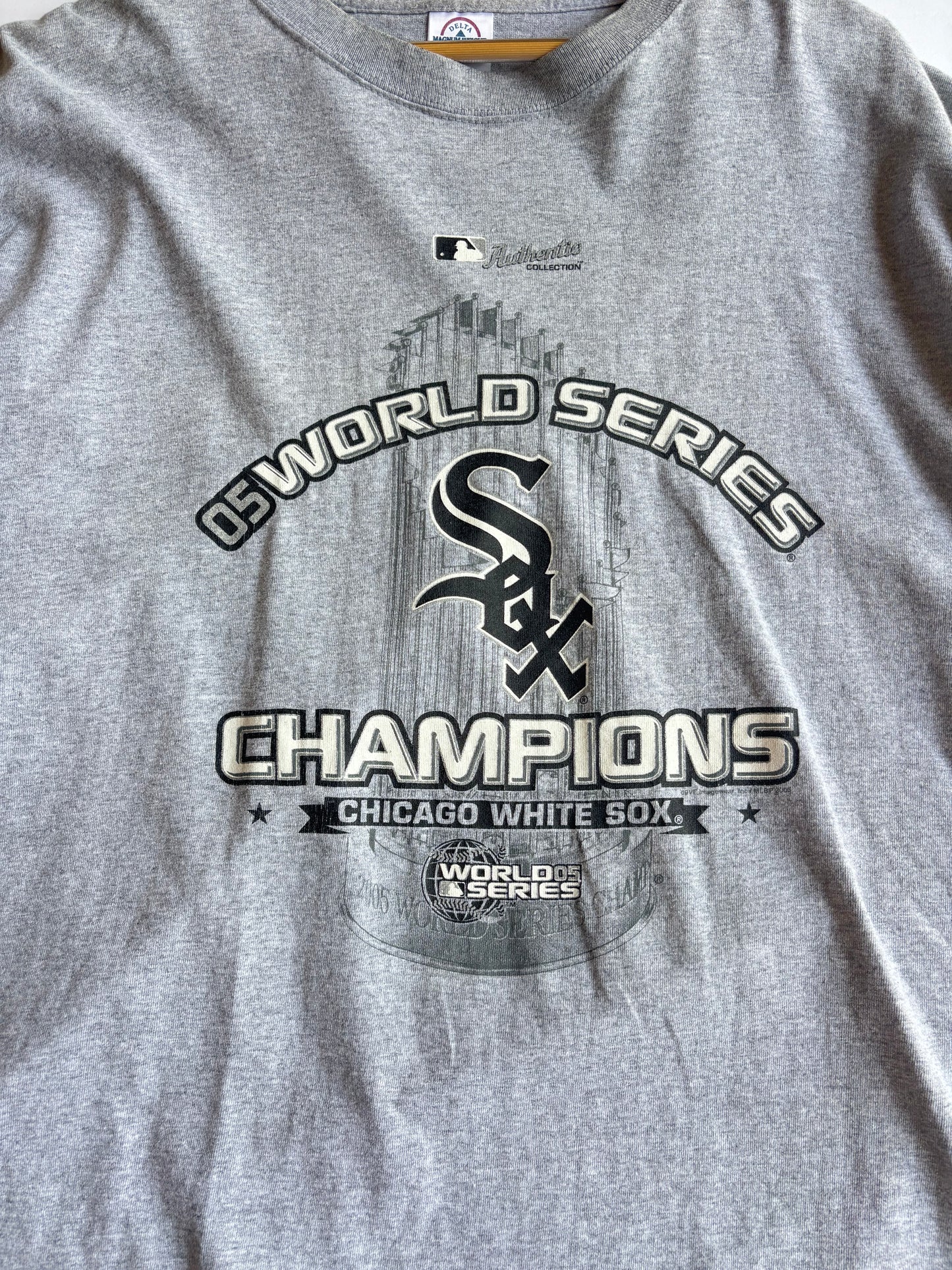 Vintage White Sox Tee (XXL)