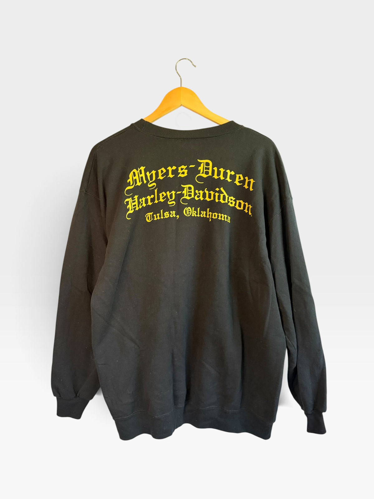 225 Threadz black Harley-Davidson crewneck sweatshirt featuring yellow gothic lettering on the back