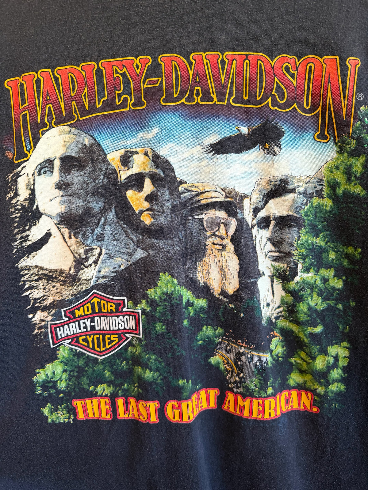 225 Threadz black cotton t-shirt featuring a vintage Harley-Davidson Mount Rushmore graphic with eagle and logo