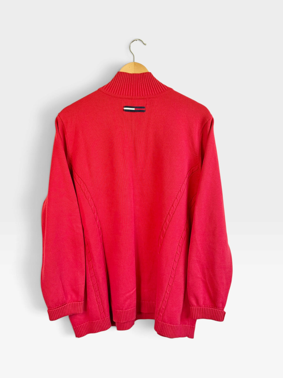 225 Threadz red Tommy Hilfiger quarter-zip sweater with cable-knit side panels and back flag logo patch