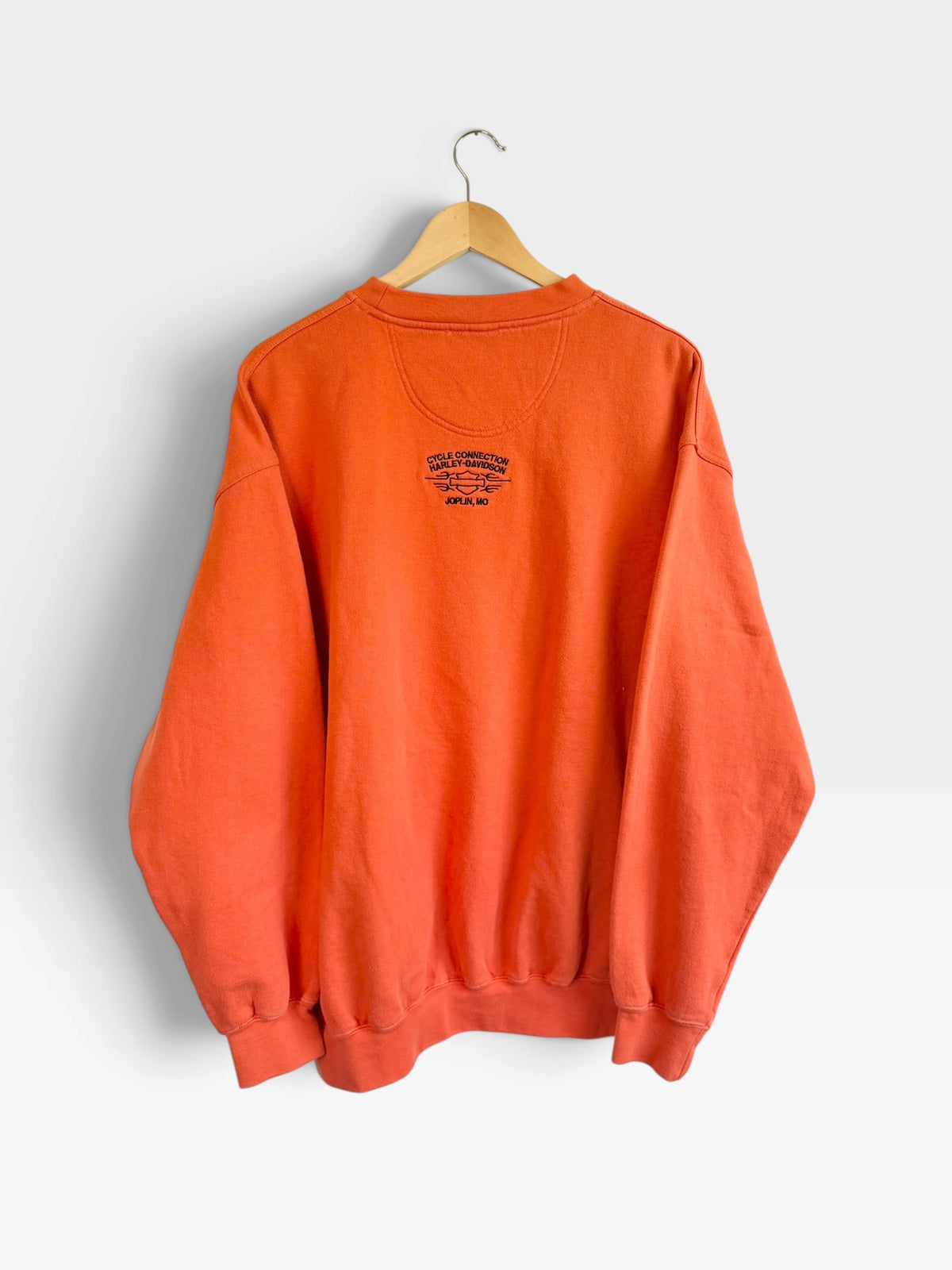 225 Threadz vintage sun-faded orange Harley-Davidson crewneck sweatshirt with Joplin MO dealership graphic on back