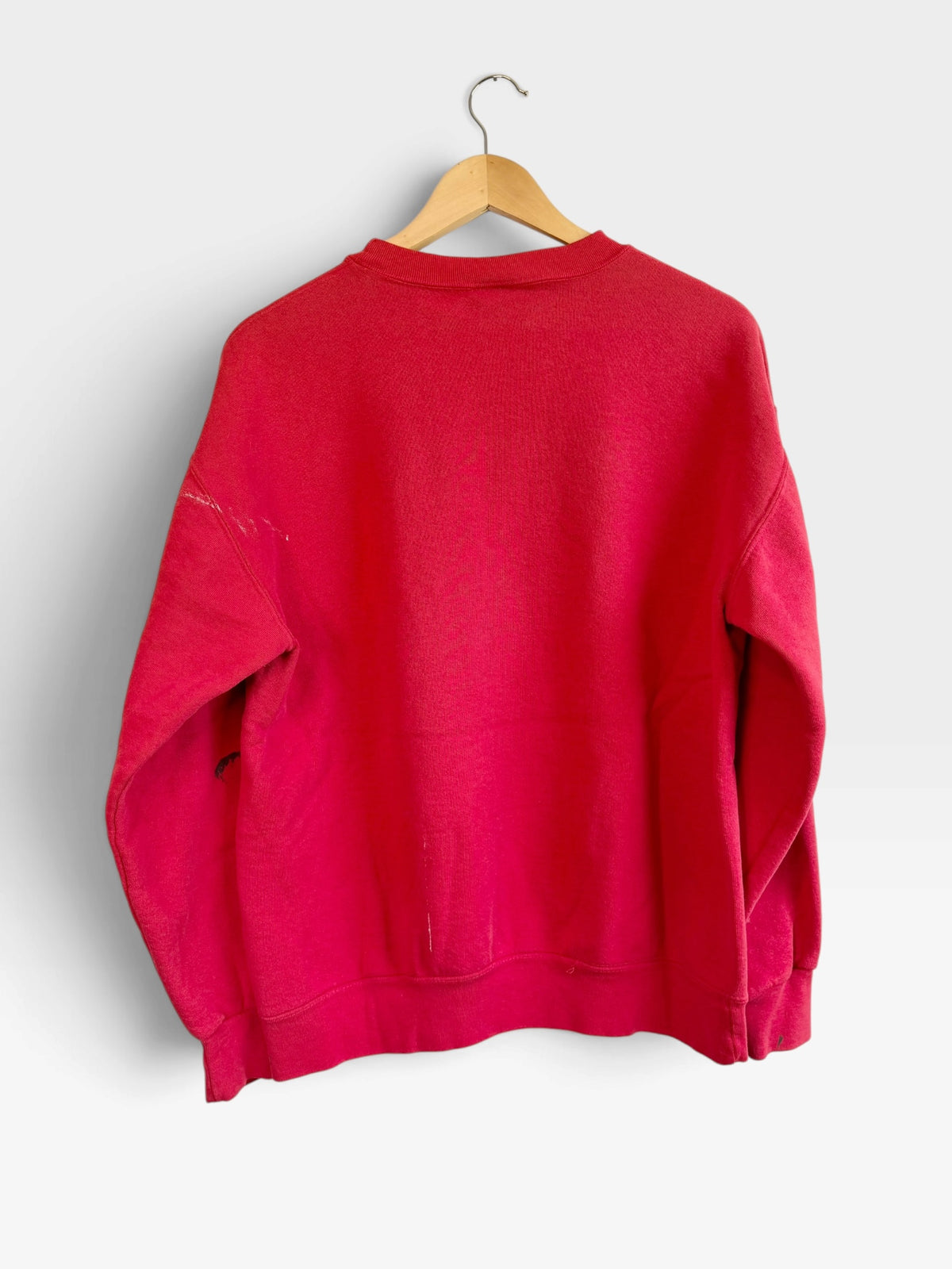 225 Threadz vintage red Kansas City Chiefs crewneck sweatshirt, back view showing plain cotton-blend fabric