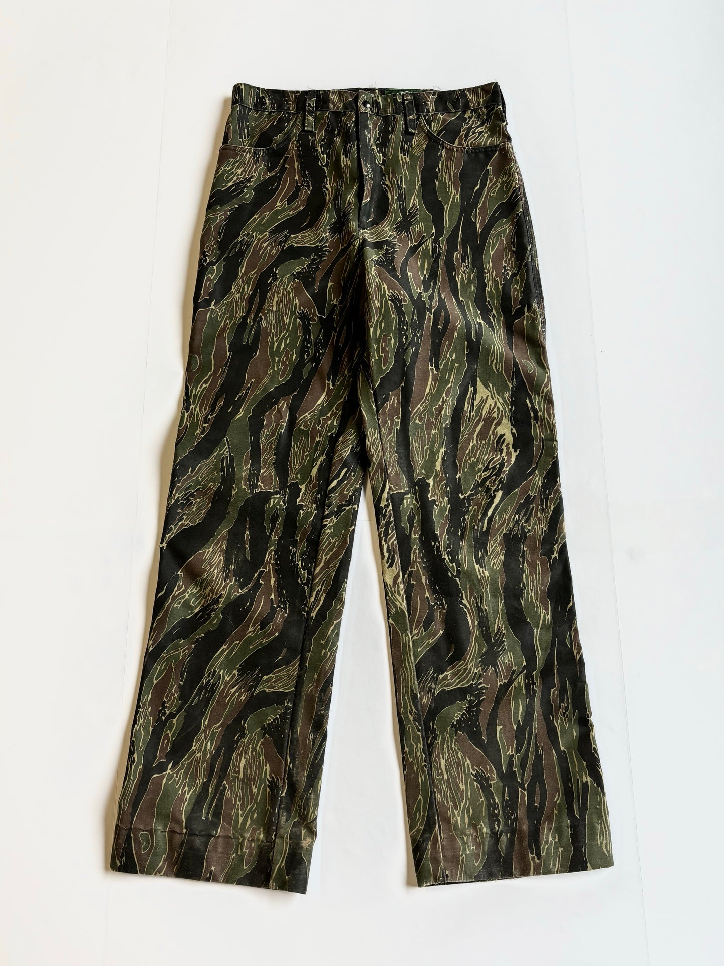 Vintage 90’s Camo Pants (30”x32”)