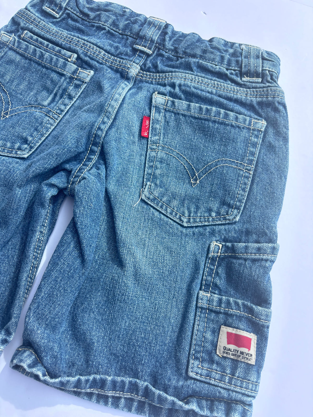 Kids Levi Cargo Denim Shorts (6T)