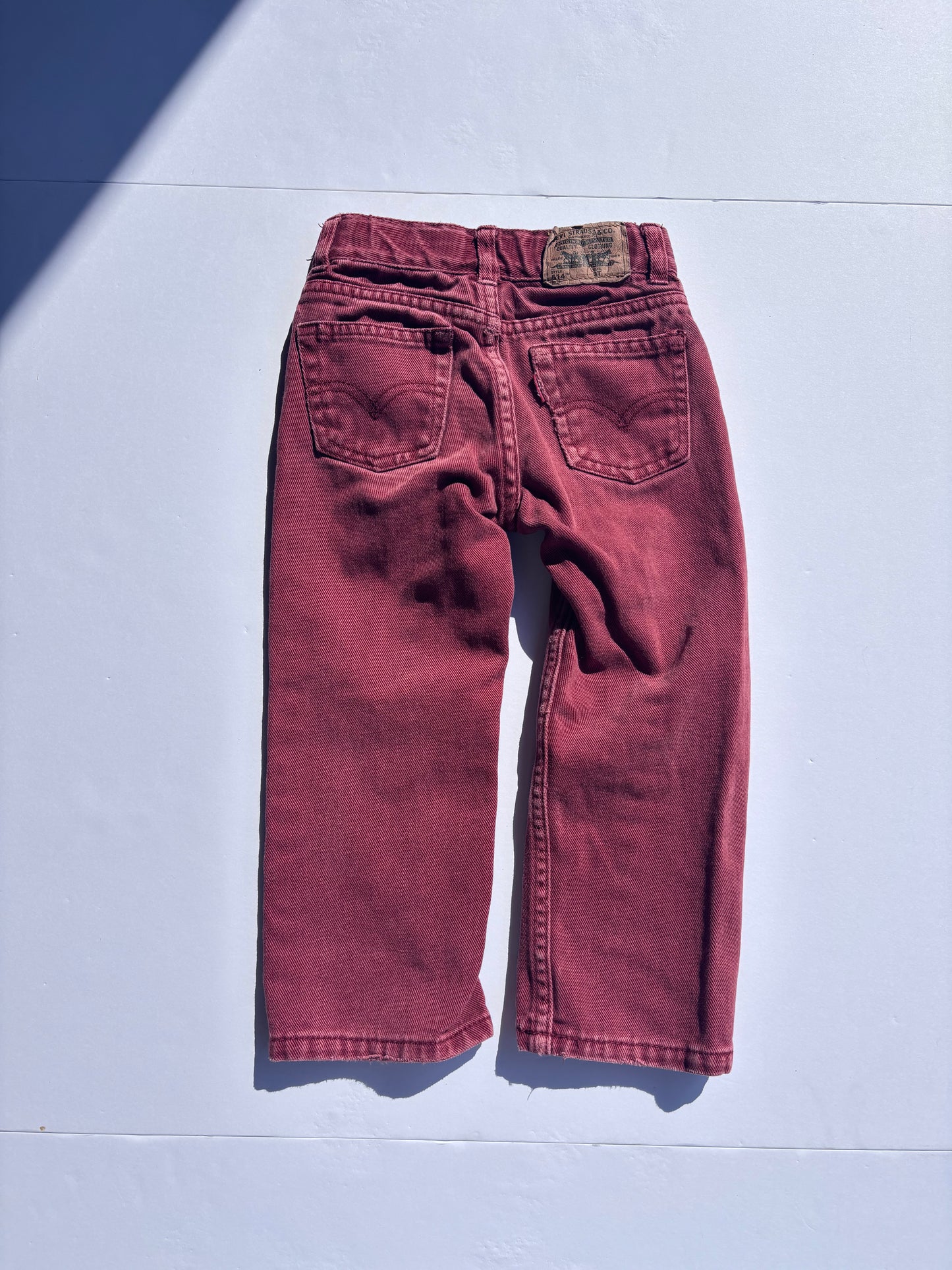 Kids Vintage Red Wash Levi’s (3T)
