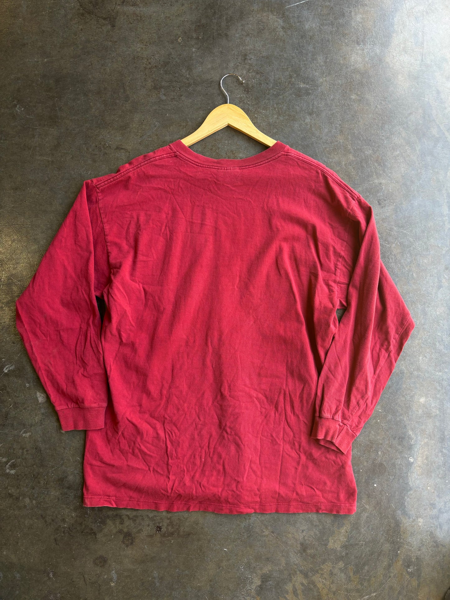 Vintage 90’s Nike Maroon Spellout Longsleeve (L)