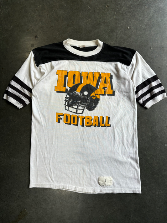 Vintage 90’s Iowa Football Tee (L)