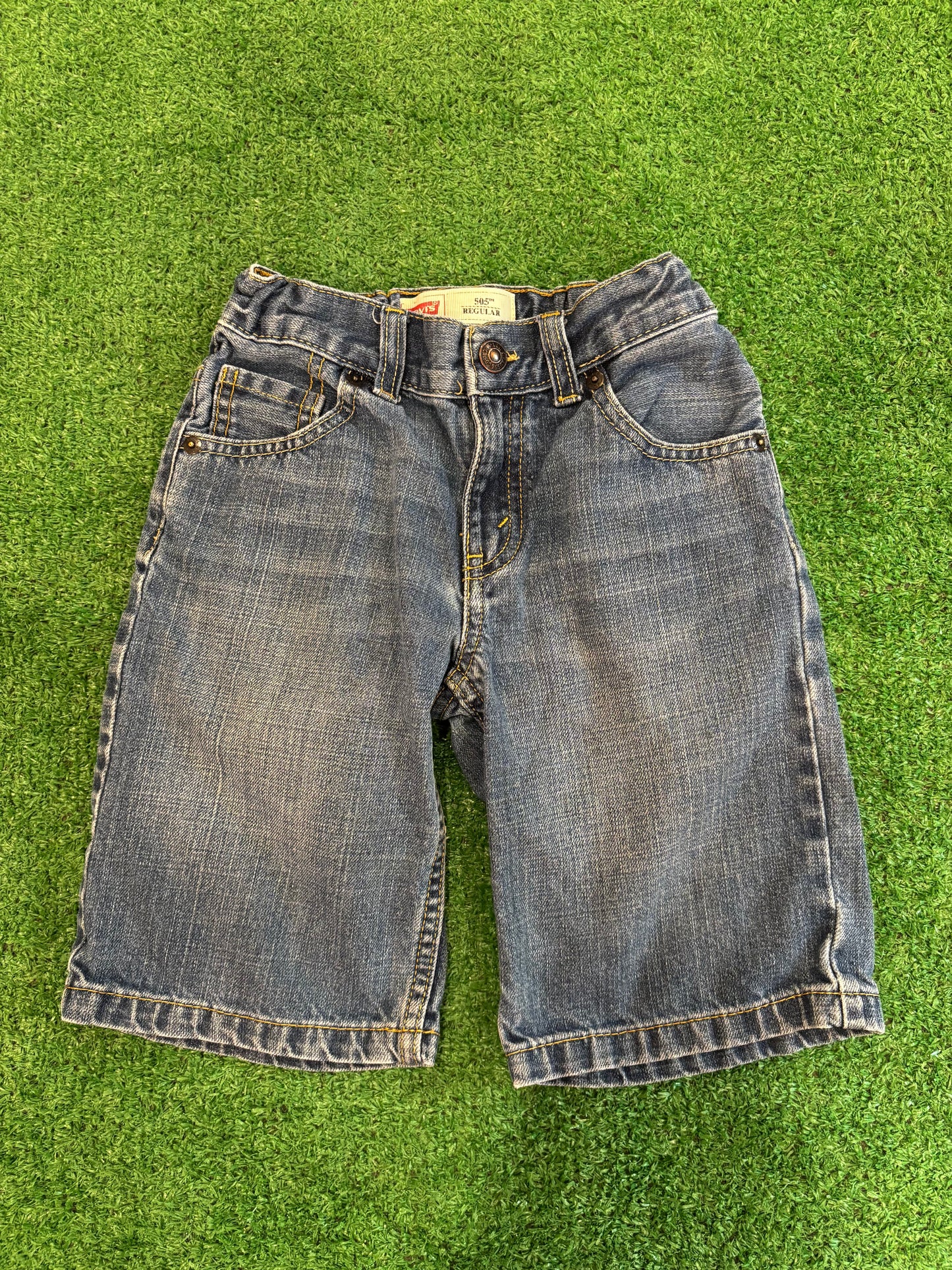 Kids Levi Denim Shorts (7T)