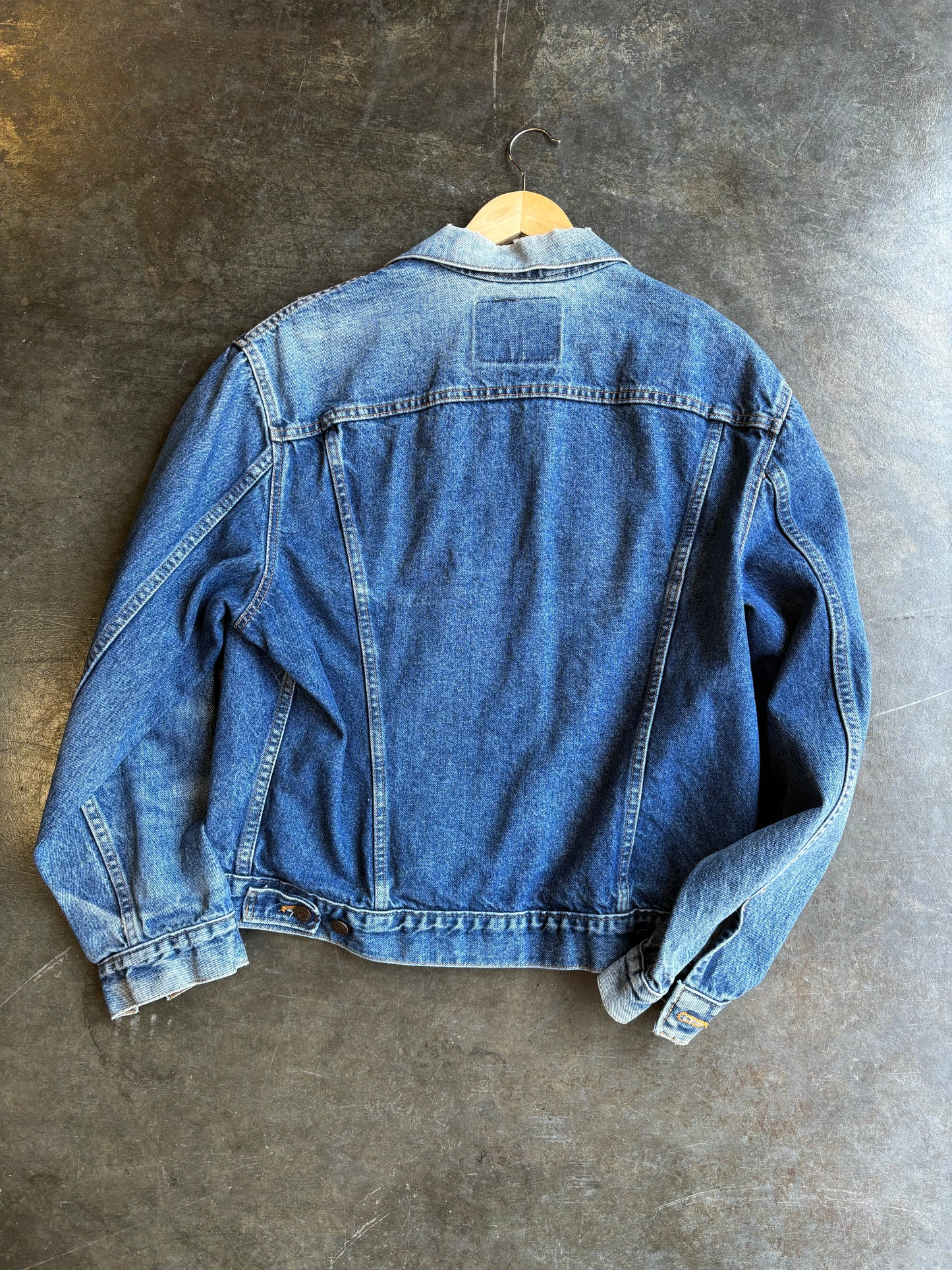 Vintage 90’s Levi Denim Jacket (L)