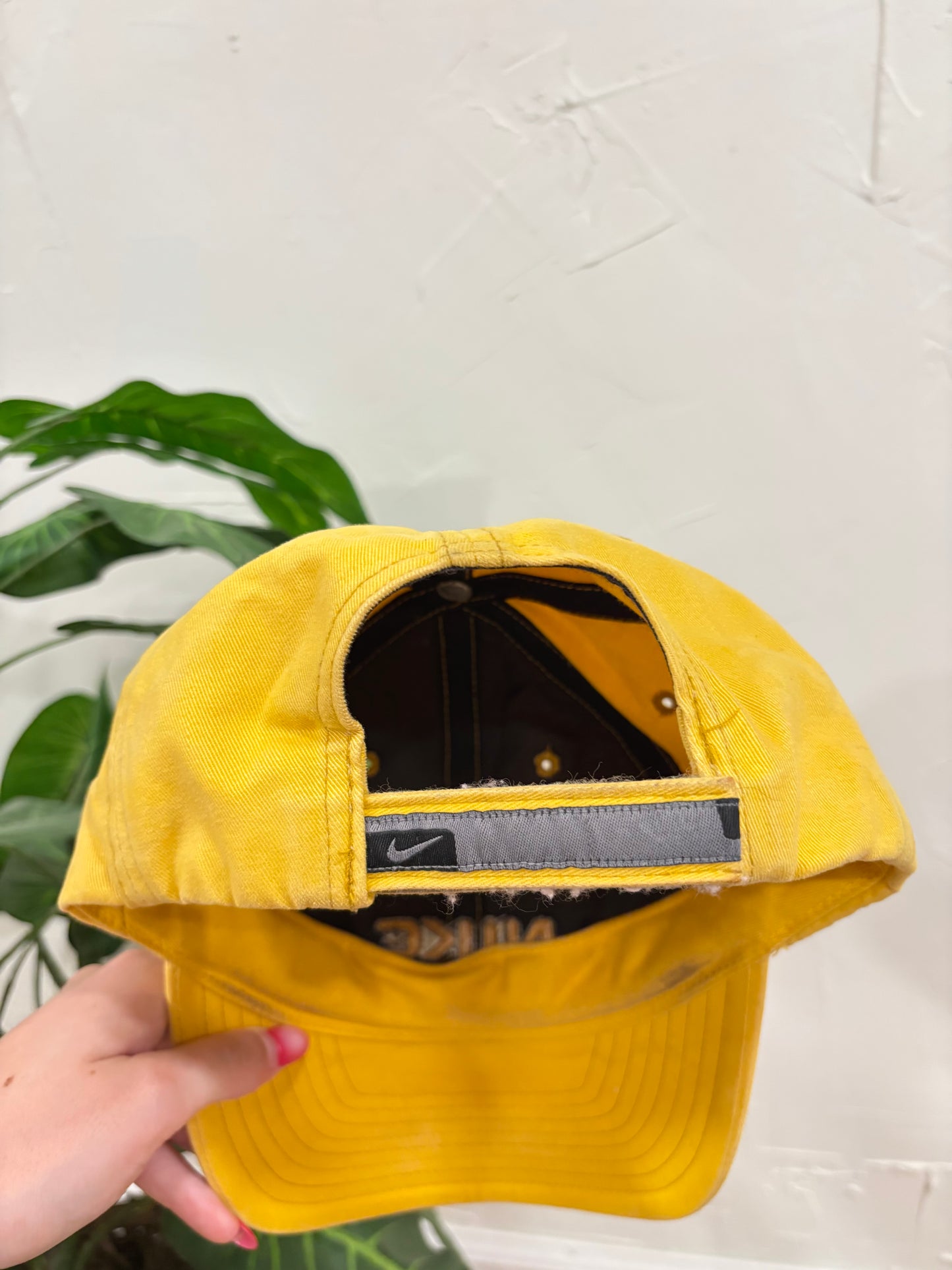 Vintage 00’s Nike Hat