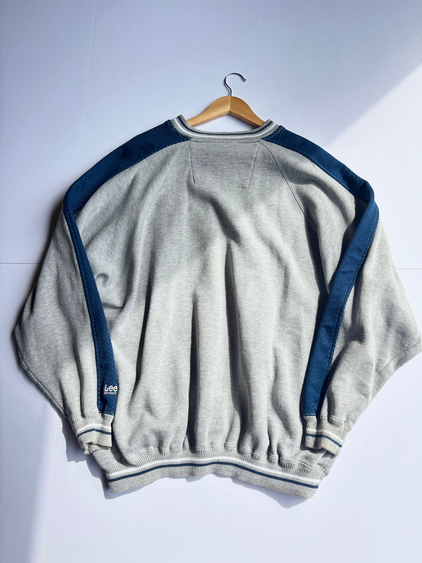 Vintage 90’s St. Louis Rams Sweatshirt (XXL)