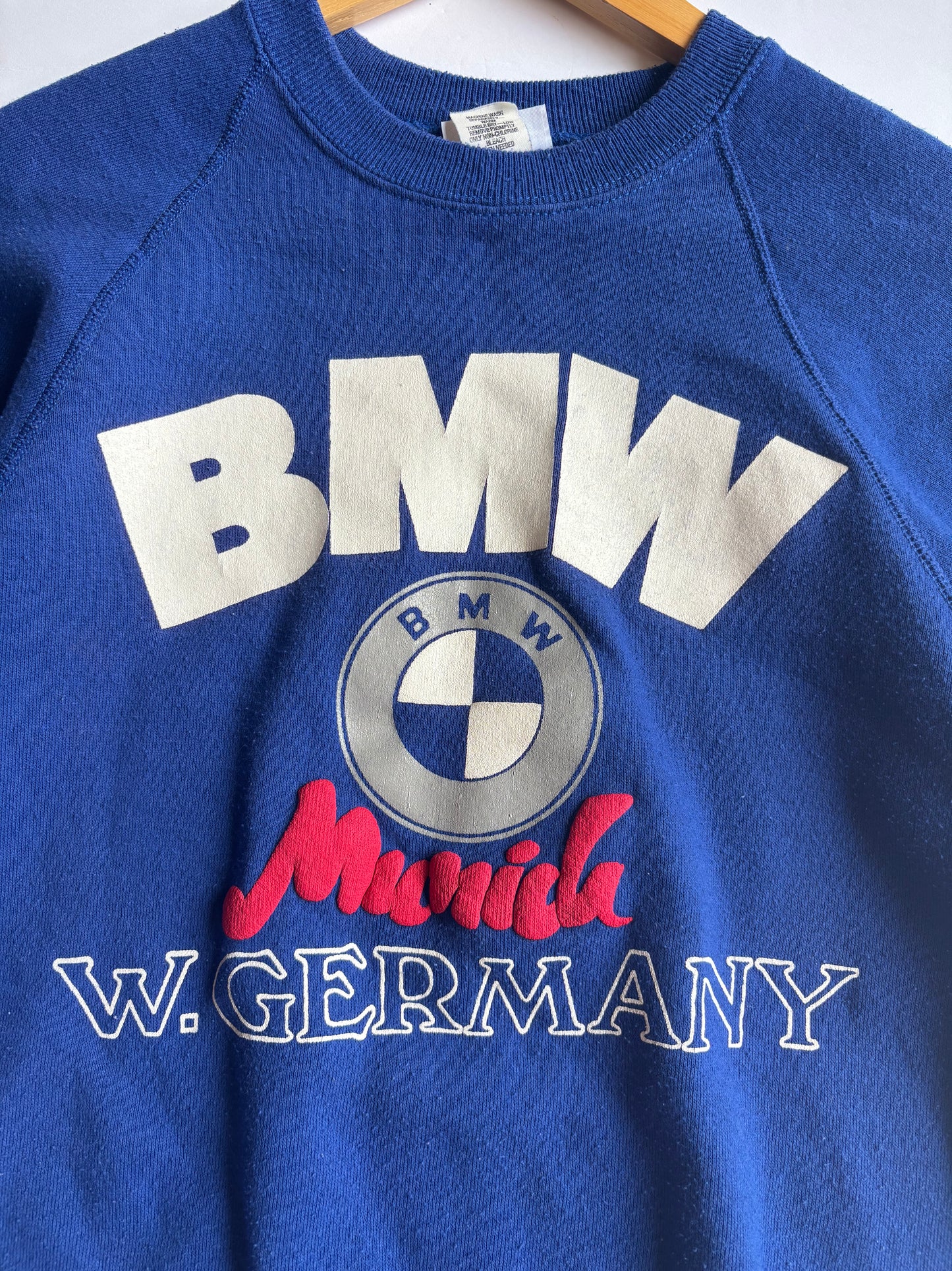 Vintage 90’s BMW Germany Crewneck (M)