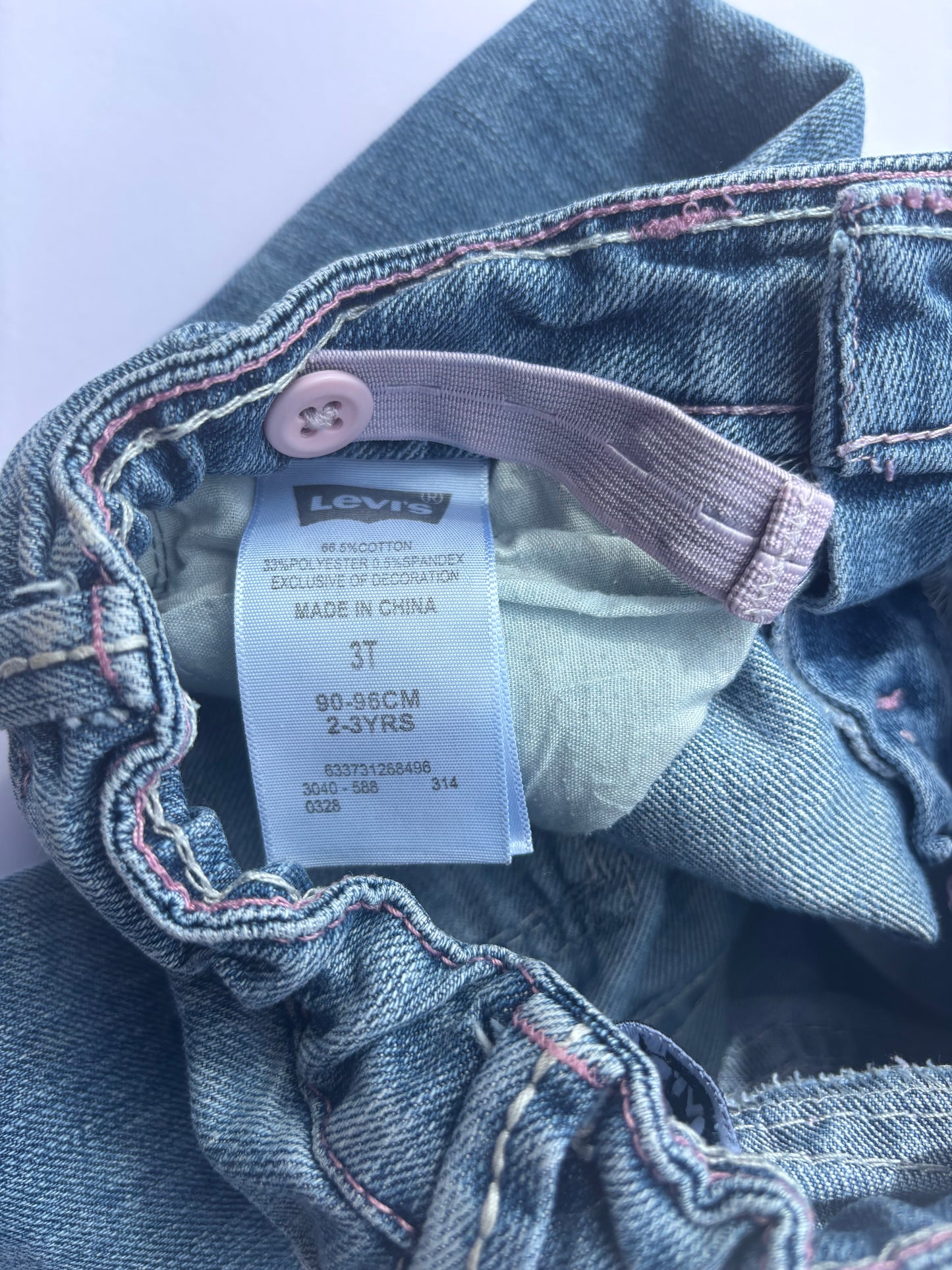 Kids Vintage Y2K Flare Levi’s (3T)