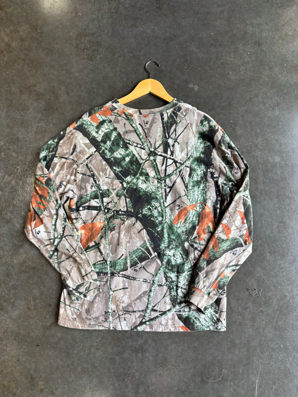 Vintage Camo Long Sleeve Pocket Tee (L)