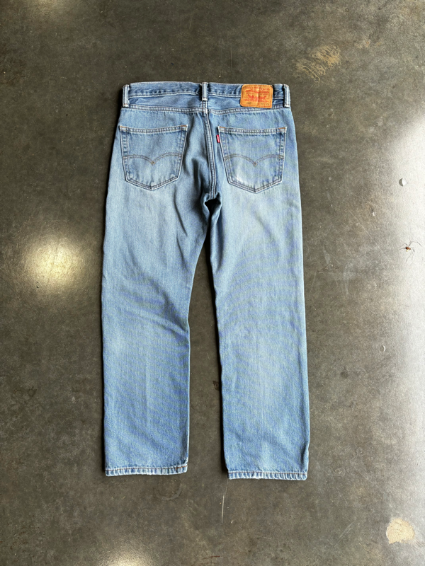 Vintage Levi 505’s (32”x29”)